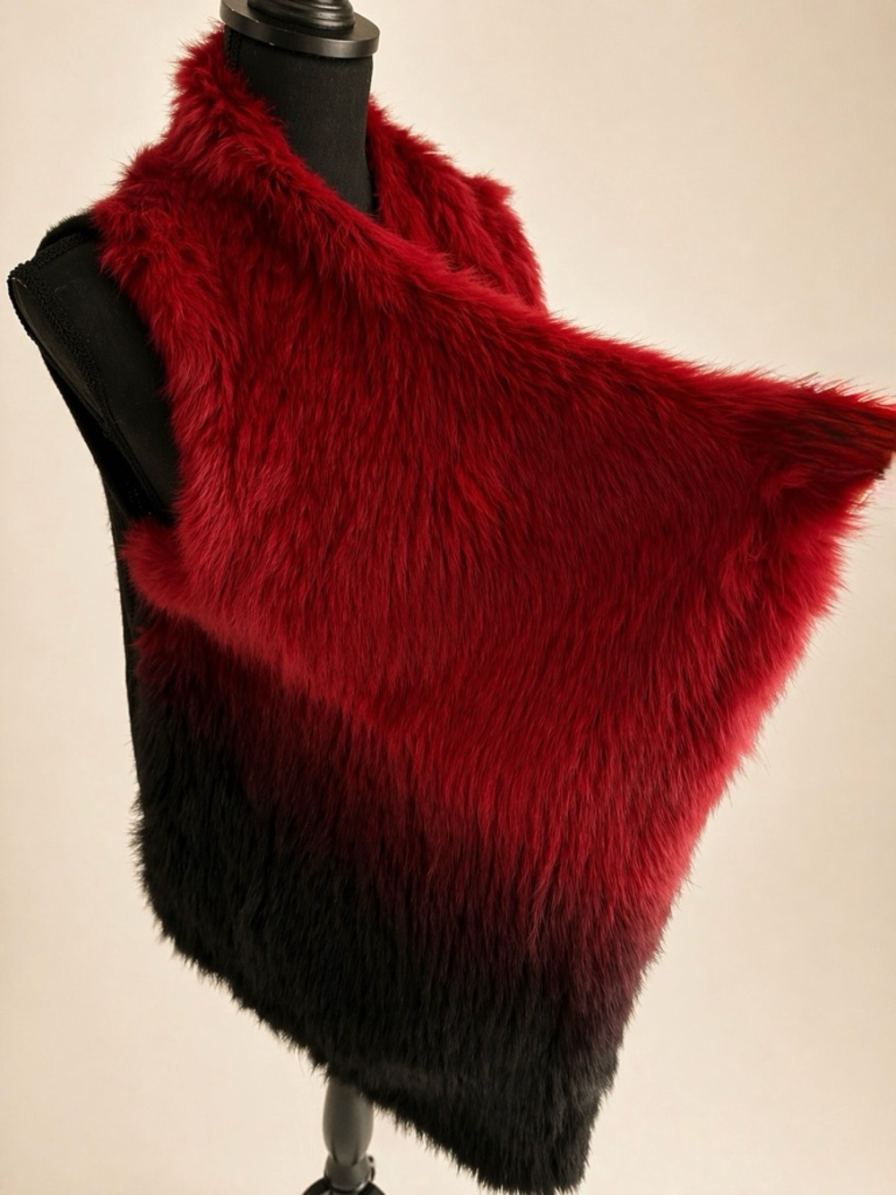 Vintage Premise Ombre Faux Fur Vest Red Black Festival Boho Wrap - Picture 5 of 16